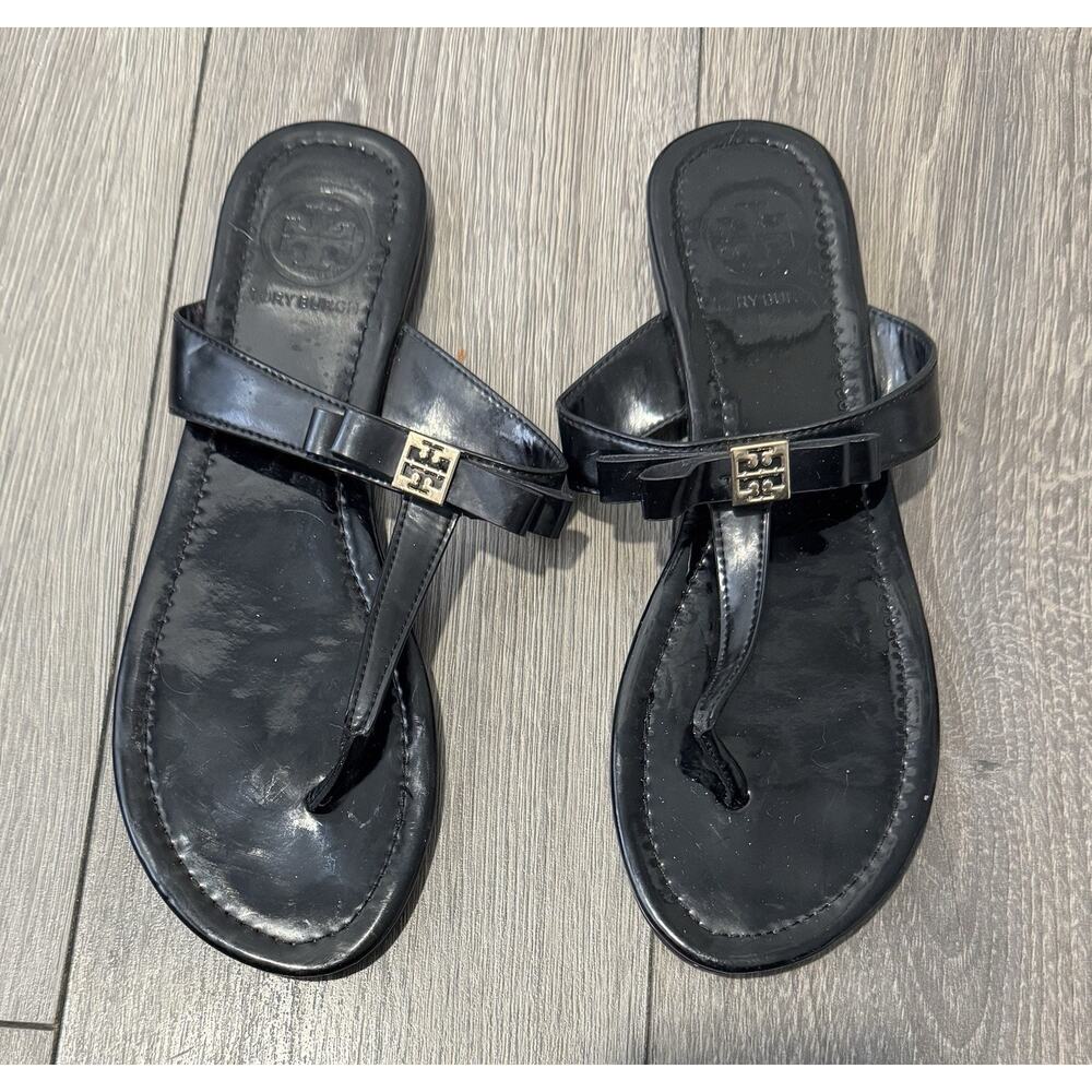 Tory Burch Black Patent Leather Logo Thong Sandals with Gold Emblem